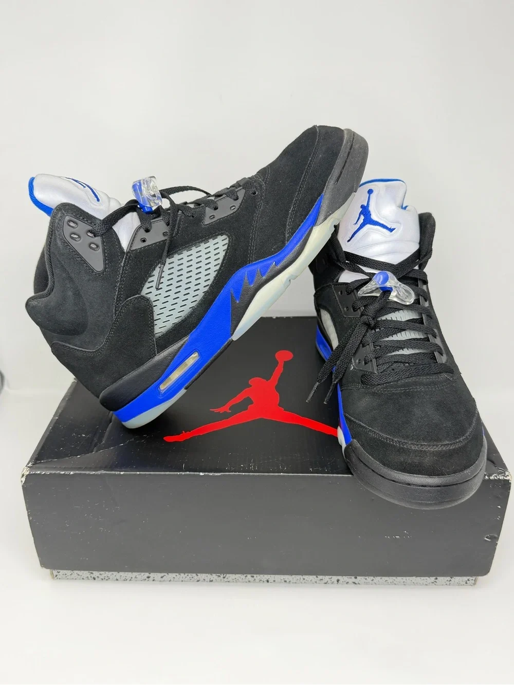 Jordan Men's Black and Royal Blue High-Top Sneakers